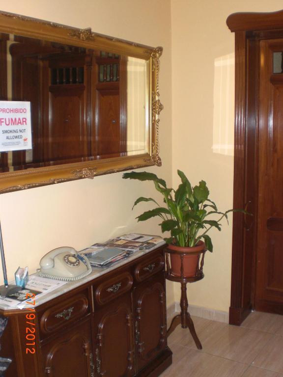 Pension Casado Madrid Exterior photo